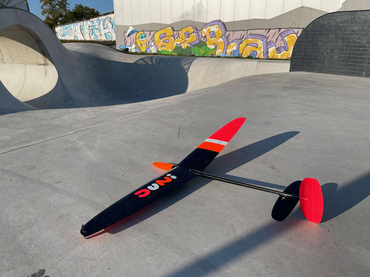 JUNI aka Strike3 - UL 2PW