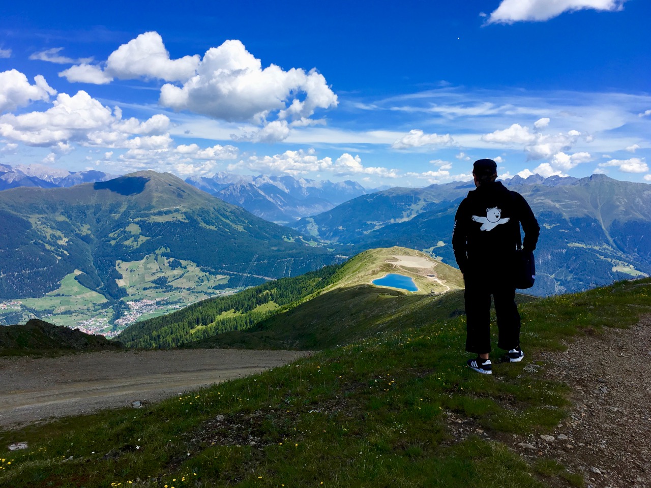 SansiHoodie [SOLD] 1