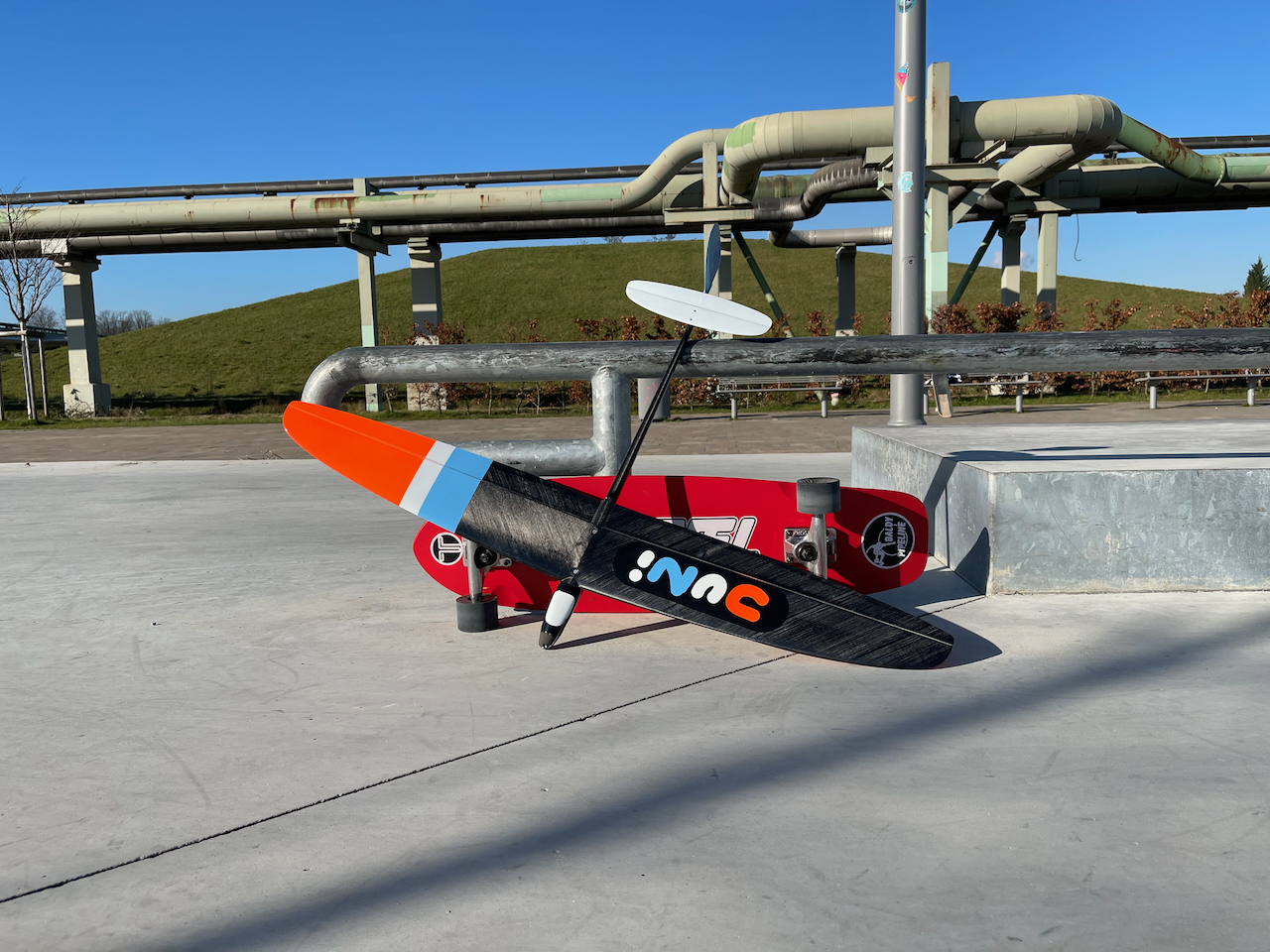 JUNI EEE 2PW [ARF/RTF] 2