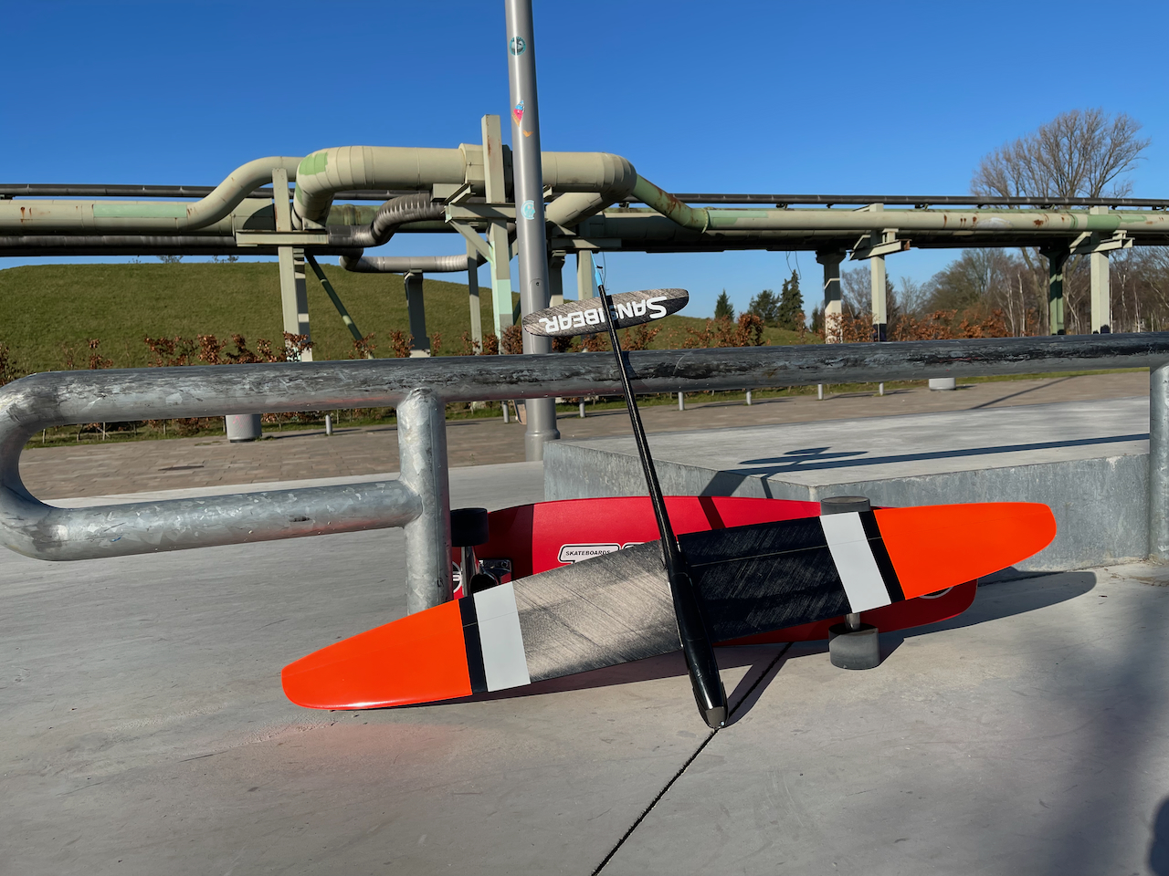 JUNI EEE 2PW [ARF/RTF] 12