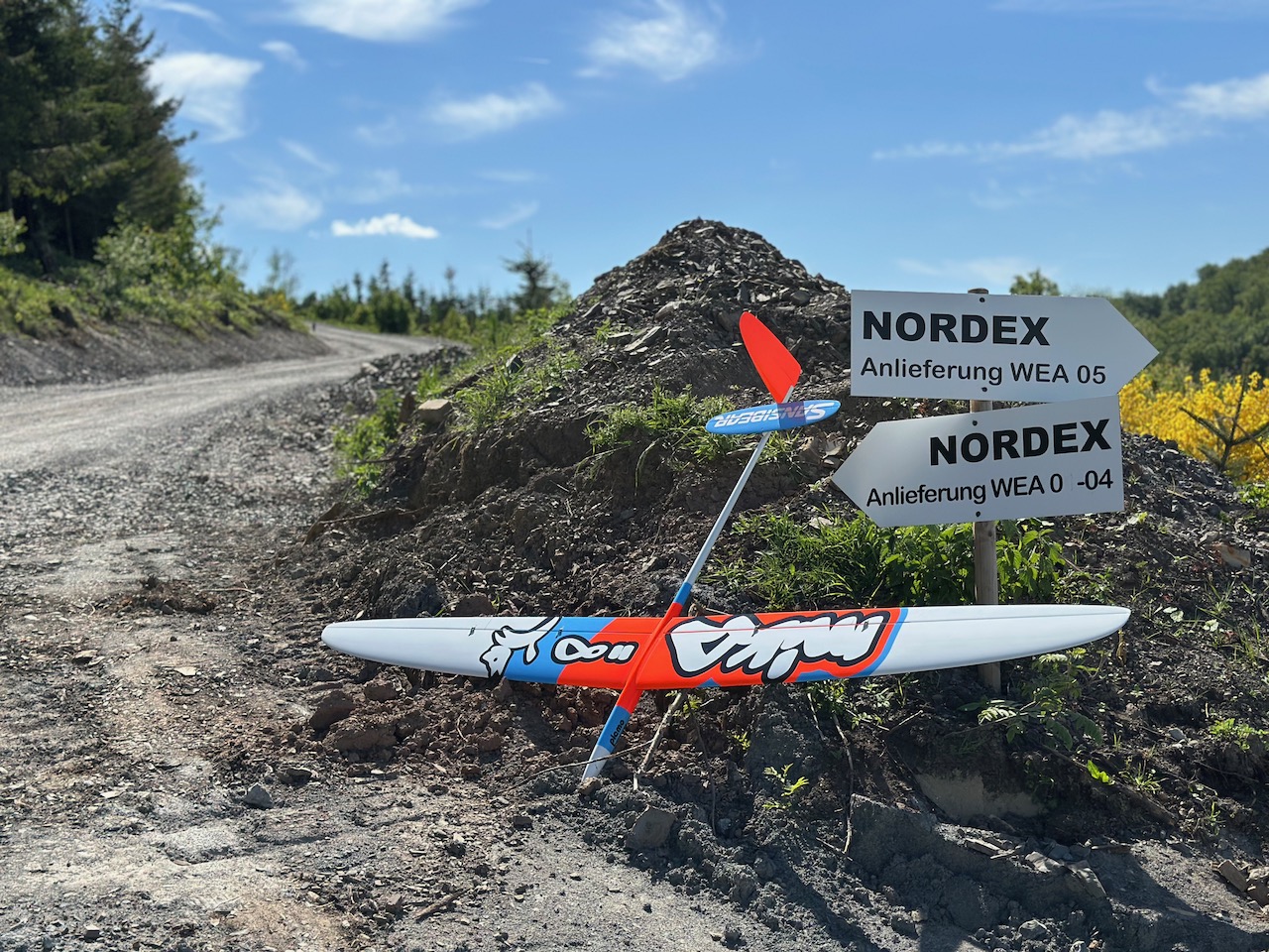 MIKA 28 [super ARF u. RTF] 1